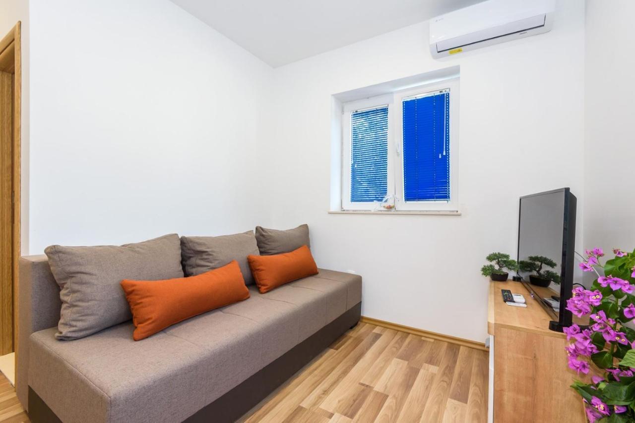Apartment Dego Near Ploce, Riverfront, Parking Rogotin Экстерьер фото