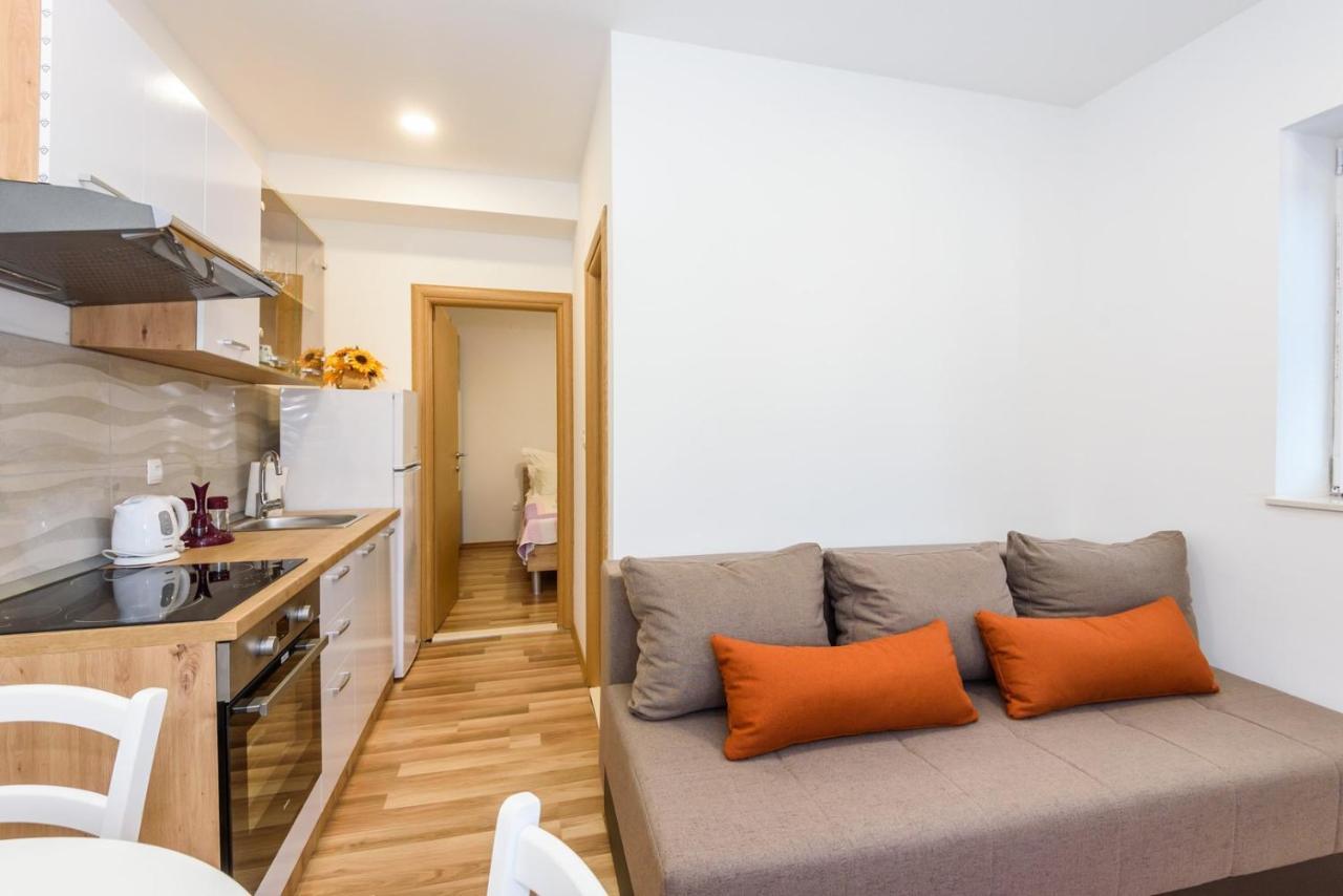 Apartment Dego Near Ploce, Riverfront, Parking Rogotin Экстерьер фото